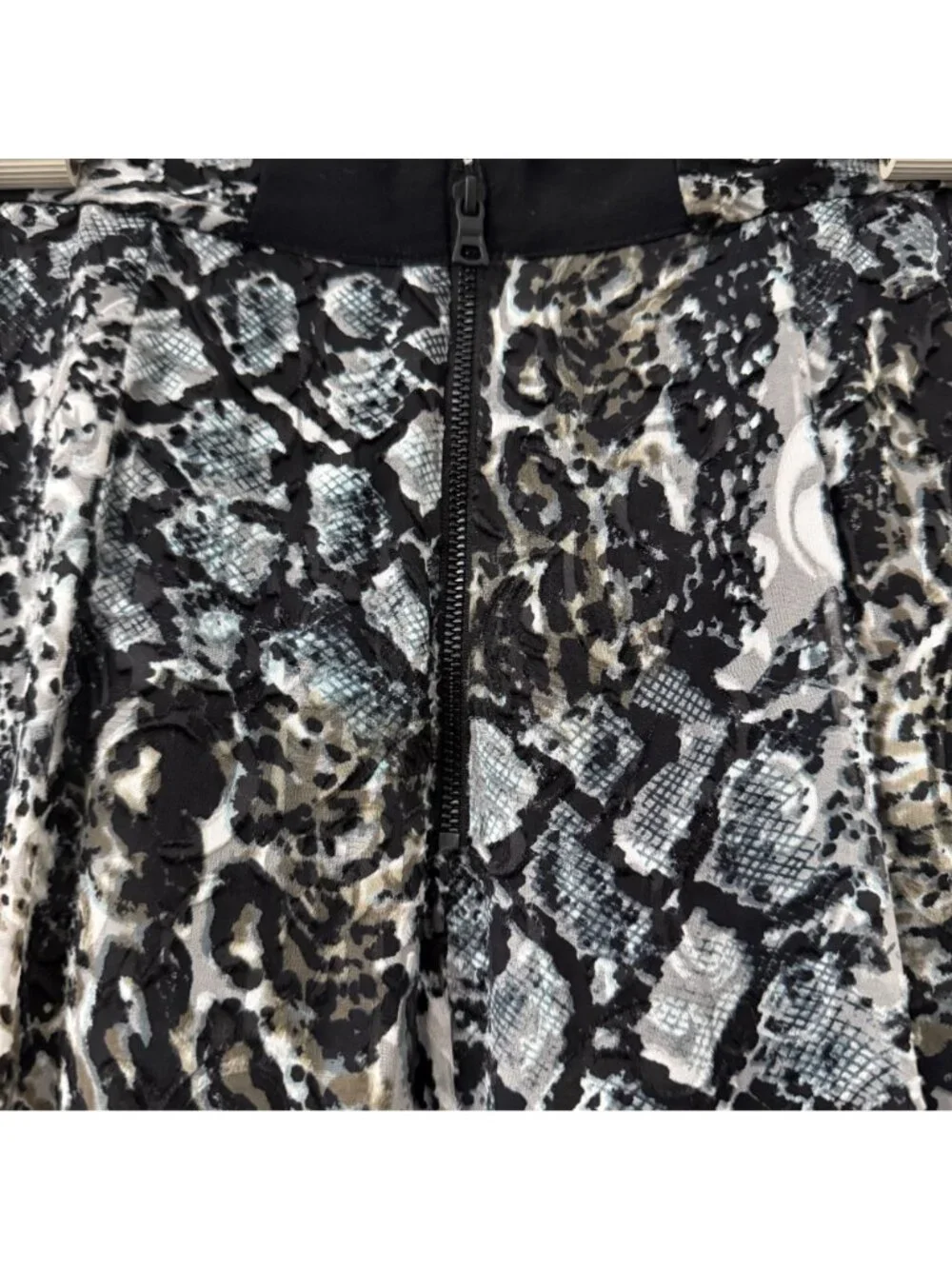 Alice Olivia Athena Burnout Velvet Snake Print Slit Flowy Silk Midi Skirt 2